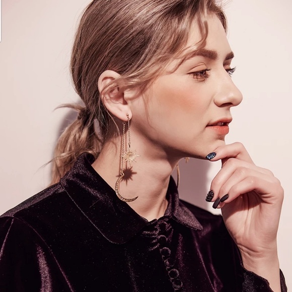 NEW VARESE Trendy Moon and Sun Gold Earrings - Picture 4 of 5